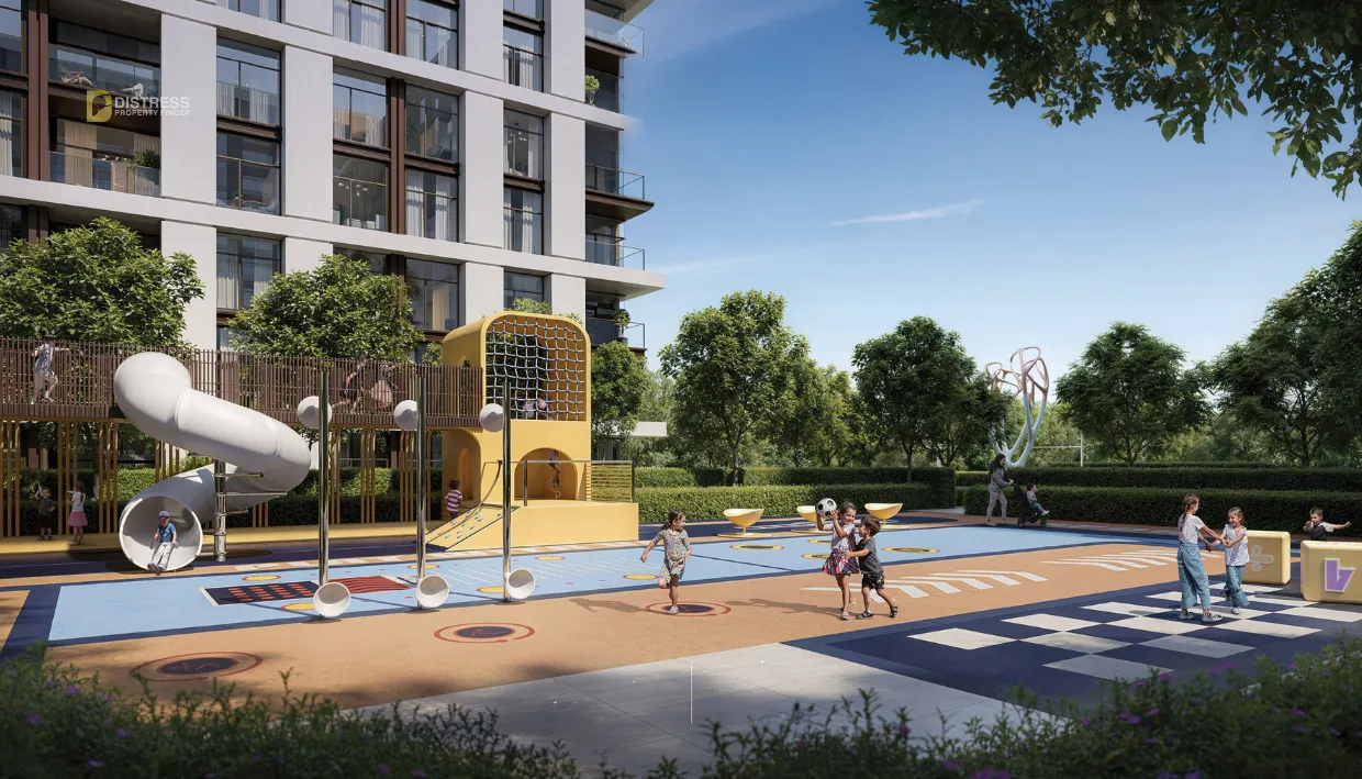 Terra Heights at Expo Living by Emaar Properties - golf point