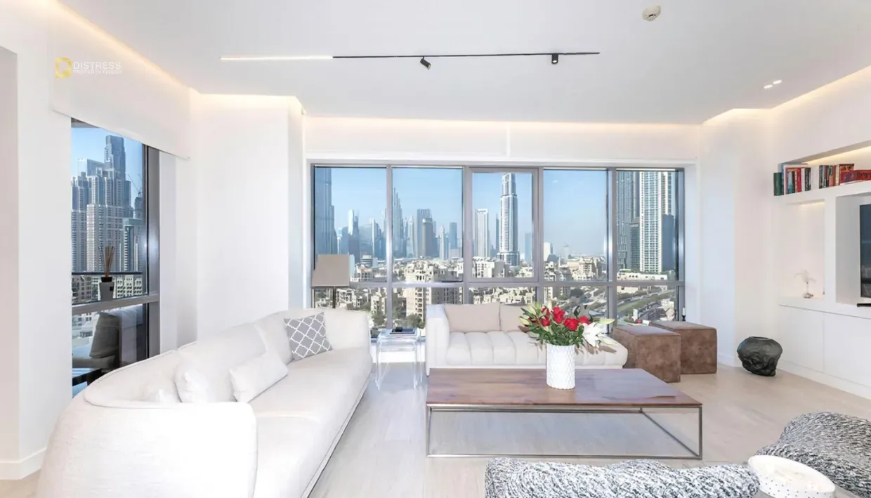 1-Bedroom Apartment South Ridge 6 Downtown Dubai. Living Room. 1-Bedroom Apartment South Ridge 6 Downtown Dubai — Living Room