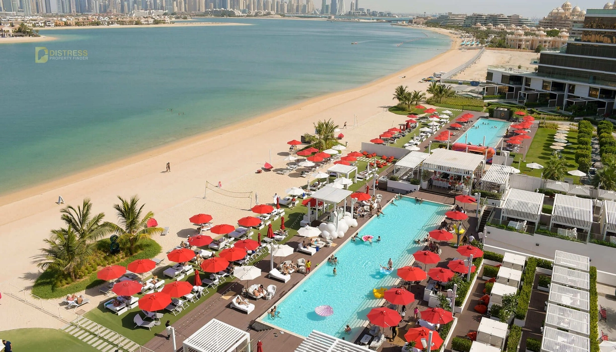 DISTRESS-DEAL-TH8-at-Palm-Jumeirah-1BR-Apartment-West-Crescent-AED-1.43M-Below-OP-Not-Hotel-Managed-Sea-View-I