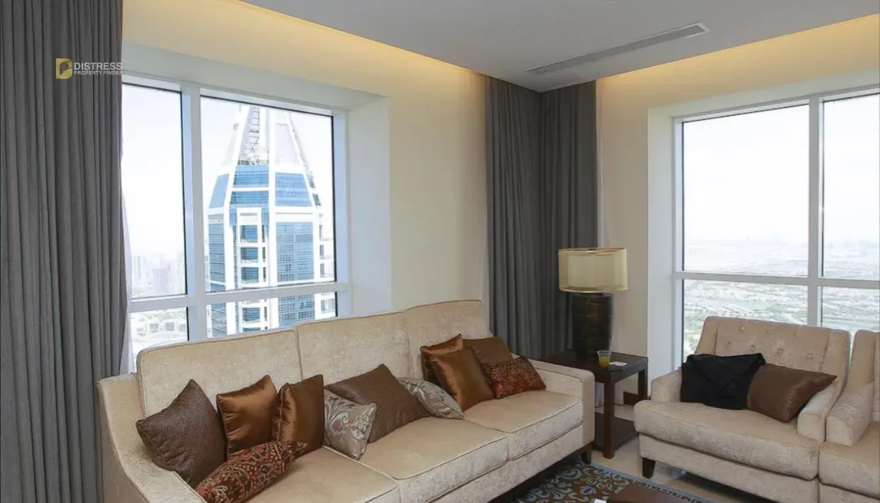 1-Bedroom Apartment Marina 101 Dubai Marina — Living Room