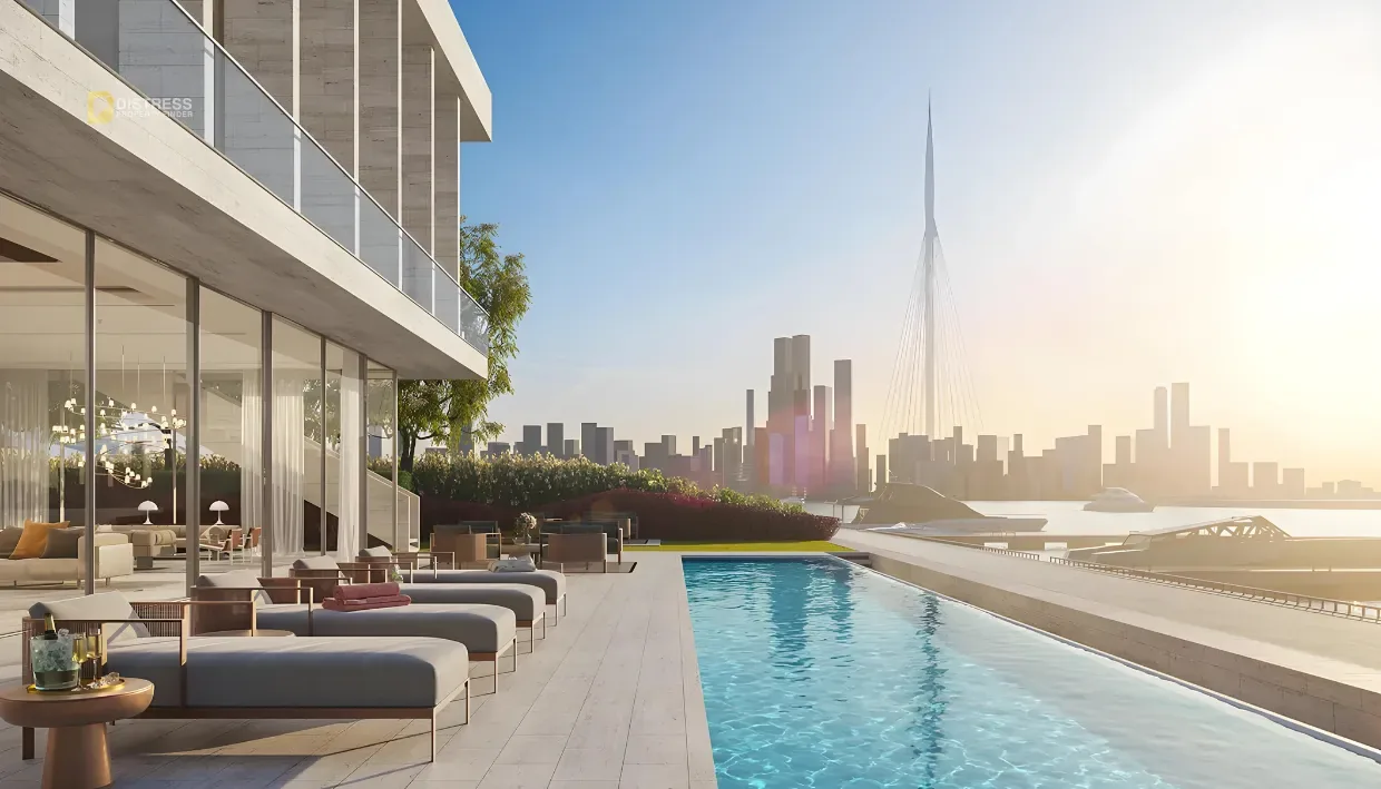 2-Bedroom Apartment The Ritz-Carlton Residences Dubai Creekside Al Jaddaf — The Residences Swimming Pool