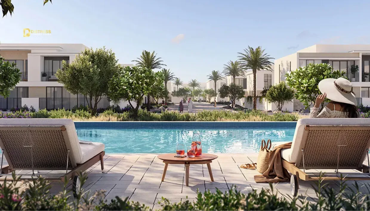 3-Bedroom Townhouse Grand Polo Club and Resort Dubailand. Swimming Pool. 3-Bedroom Townhouse Grand Polo Club and Resort Dubailand — Swimming Pool