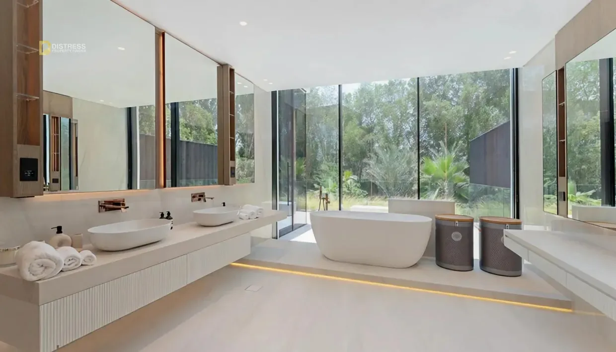 4-Bedroom Villa Saro Masaar. Bathroom. 4-Bedroom Villa Saro Masaar — Bathroom