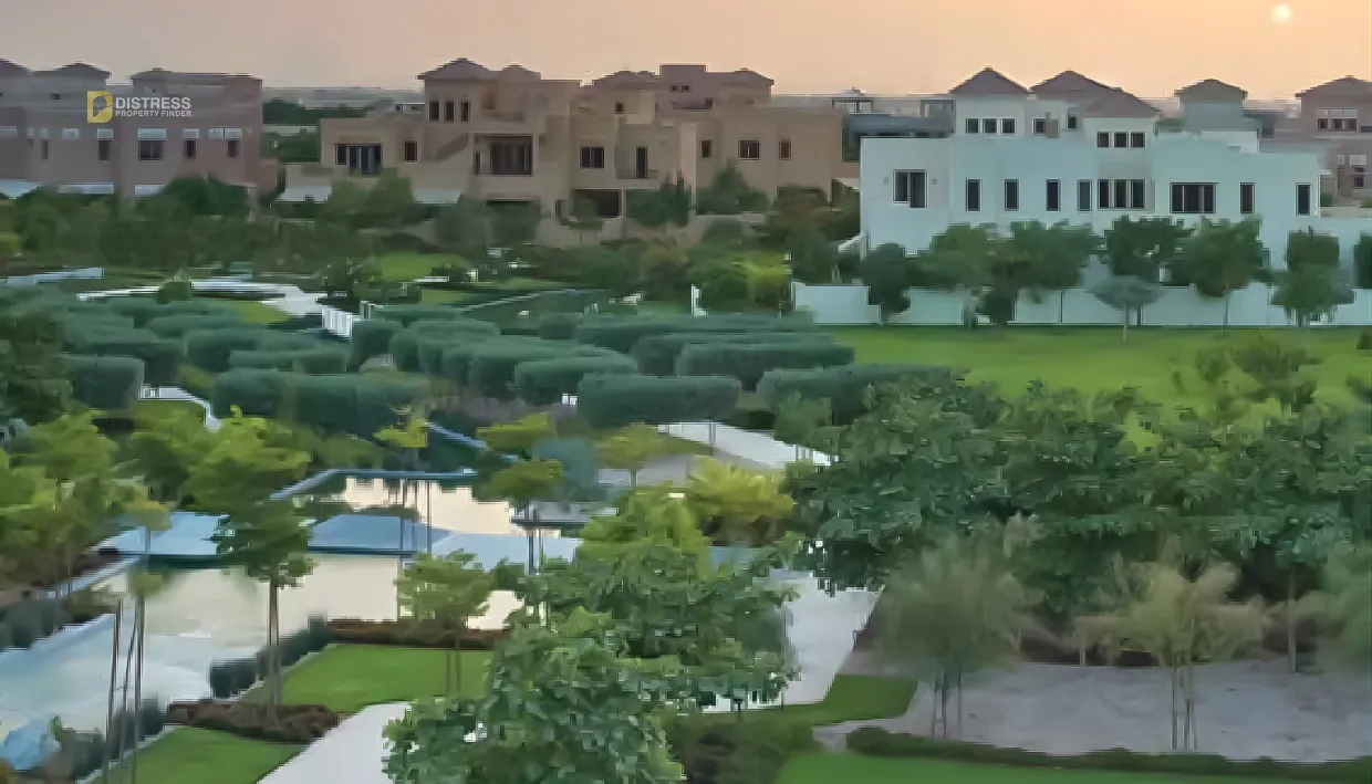 The Nest at Al barari by Al Barari Development - villa with pool