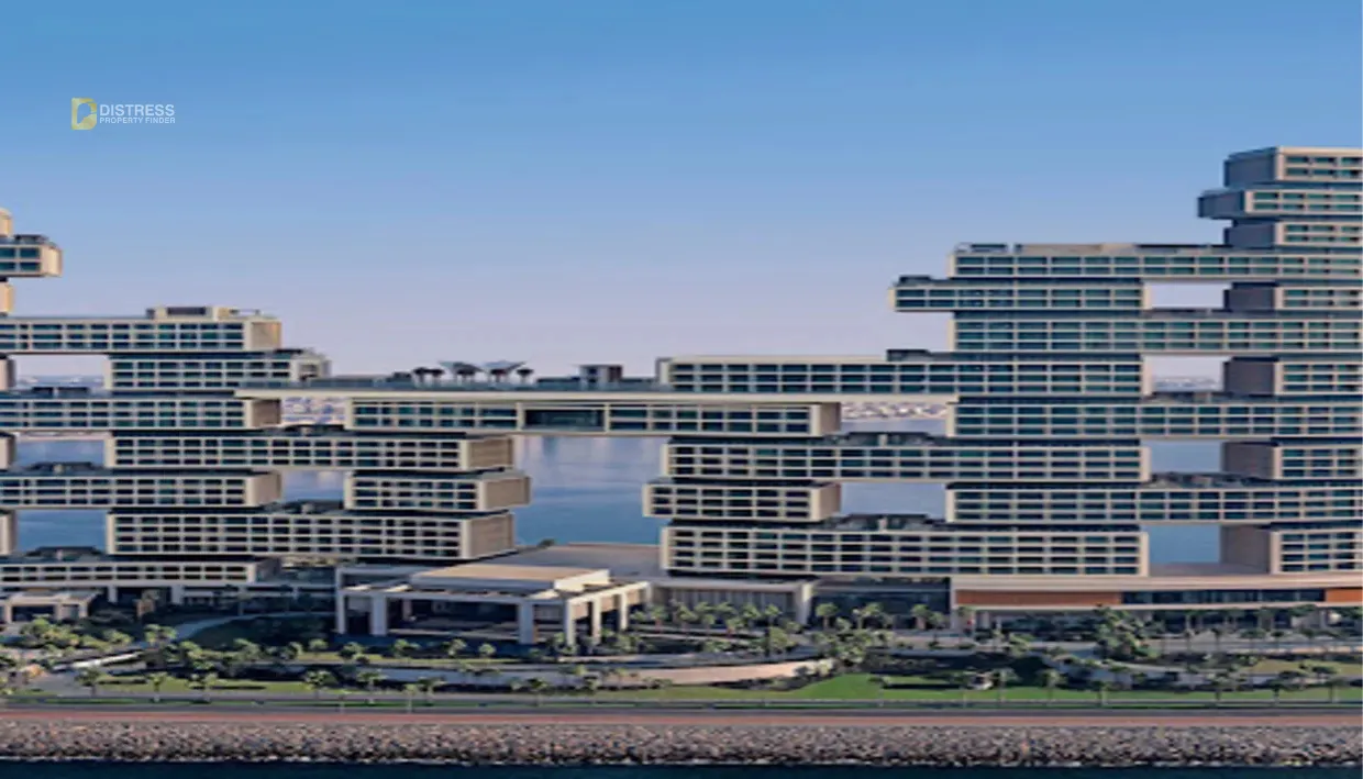 The Royal Atlantis Resort & Residences at The Palm Crescent