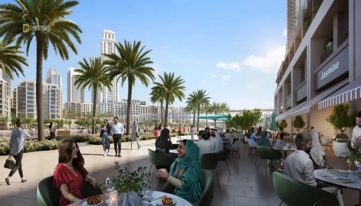 Palace Residence North, Dubai Creek Harbour by emaar - swimming pool