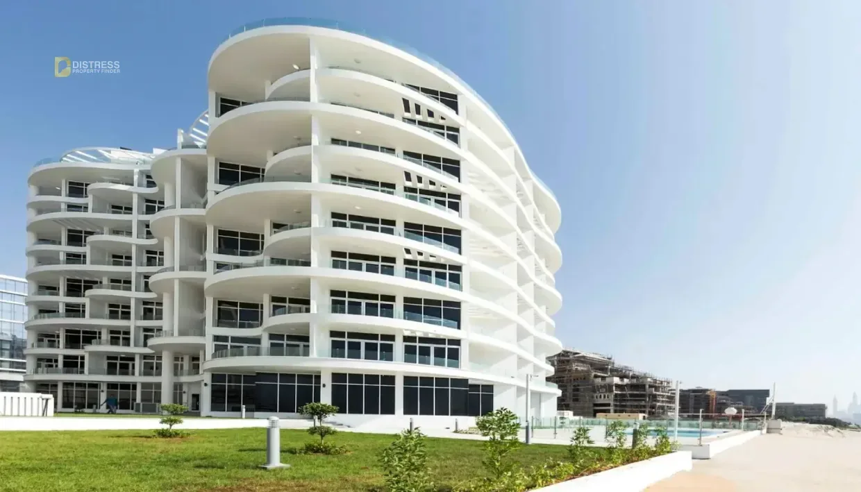 2-Bedroom Apartment in Royal Bay by Azizi, Palm Jumeirah — Below Market, Panoramic Sea Views