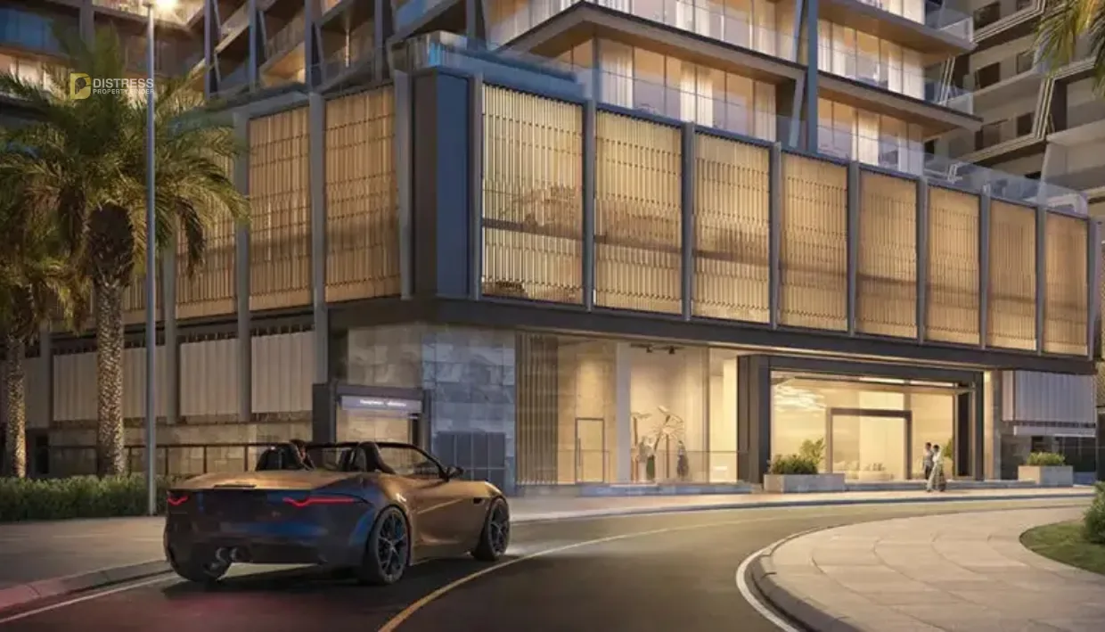 Studio Apartment Binghatti Starlight Al Jaddaf — Main Entrance