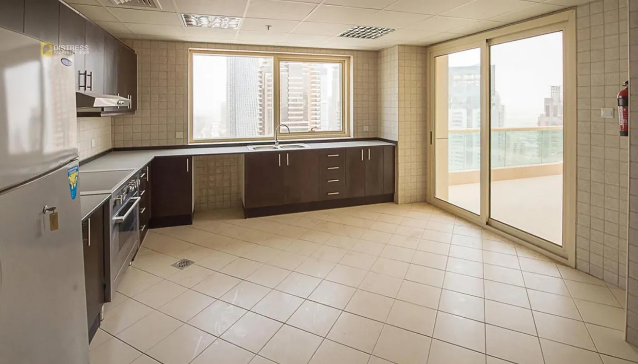 Royal Oceanic, Dubai Marina, Dubai - gym
